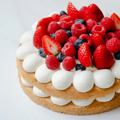 TARTA FRUTOS ROJOS Y NATA