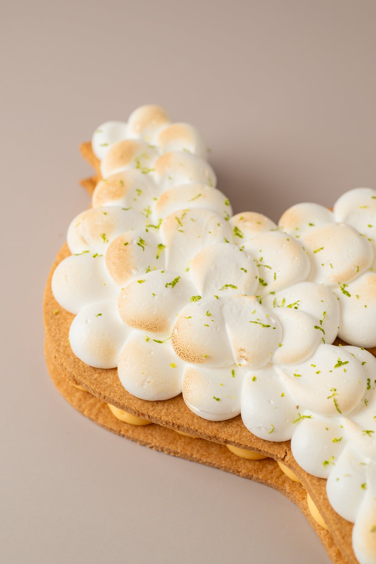 Tarta de Paloma de limón y merengue